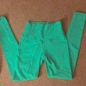 High Waisted Half Scrunch Butt Compression Legging